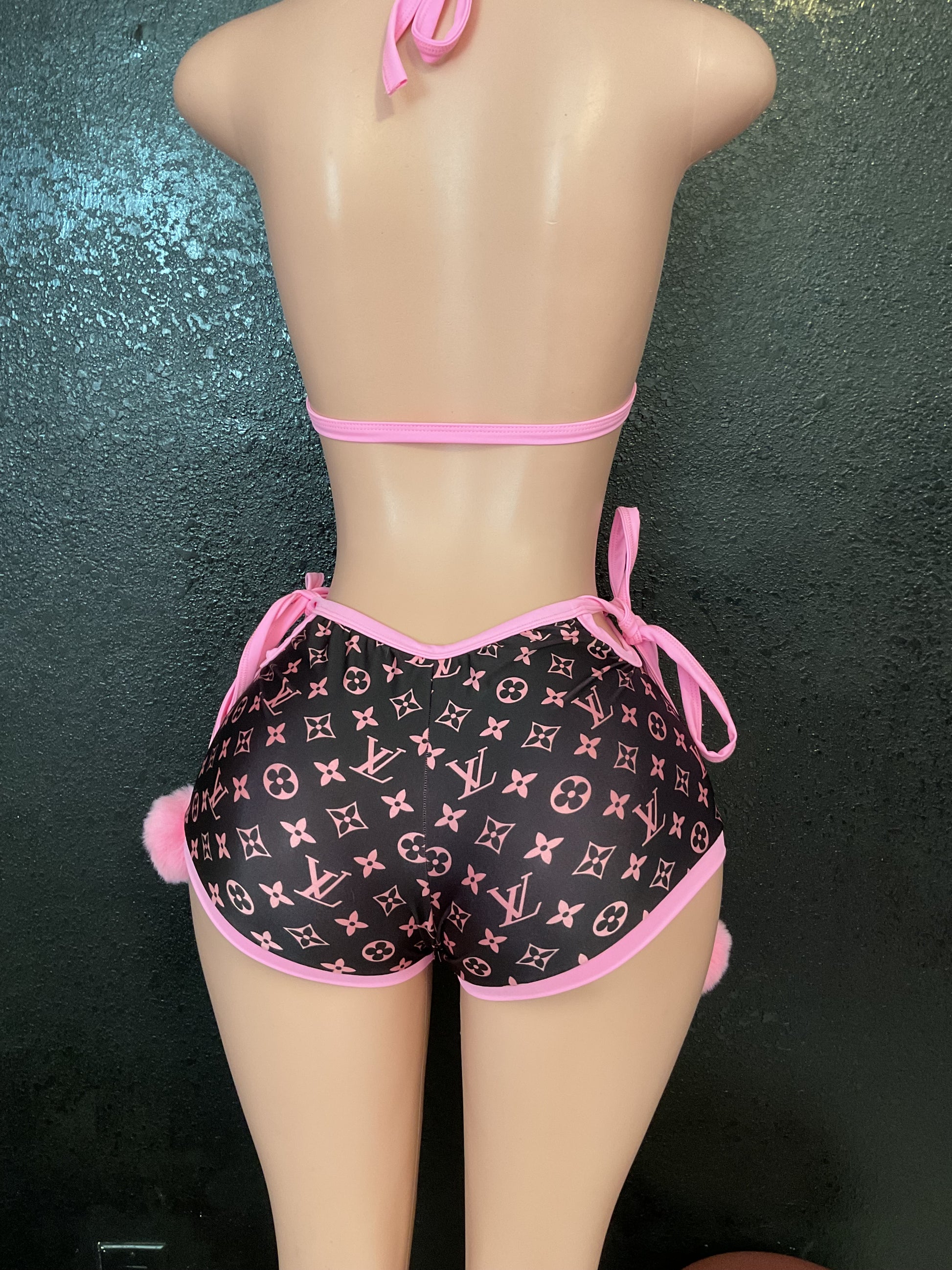 Pom Pom booty shorts set