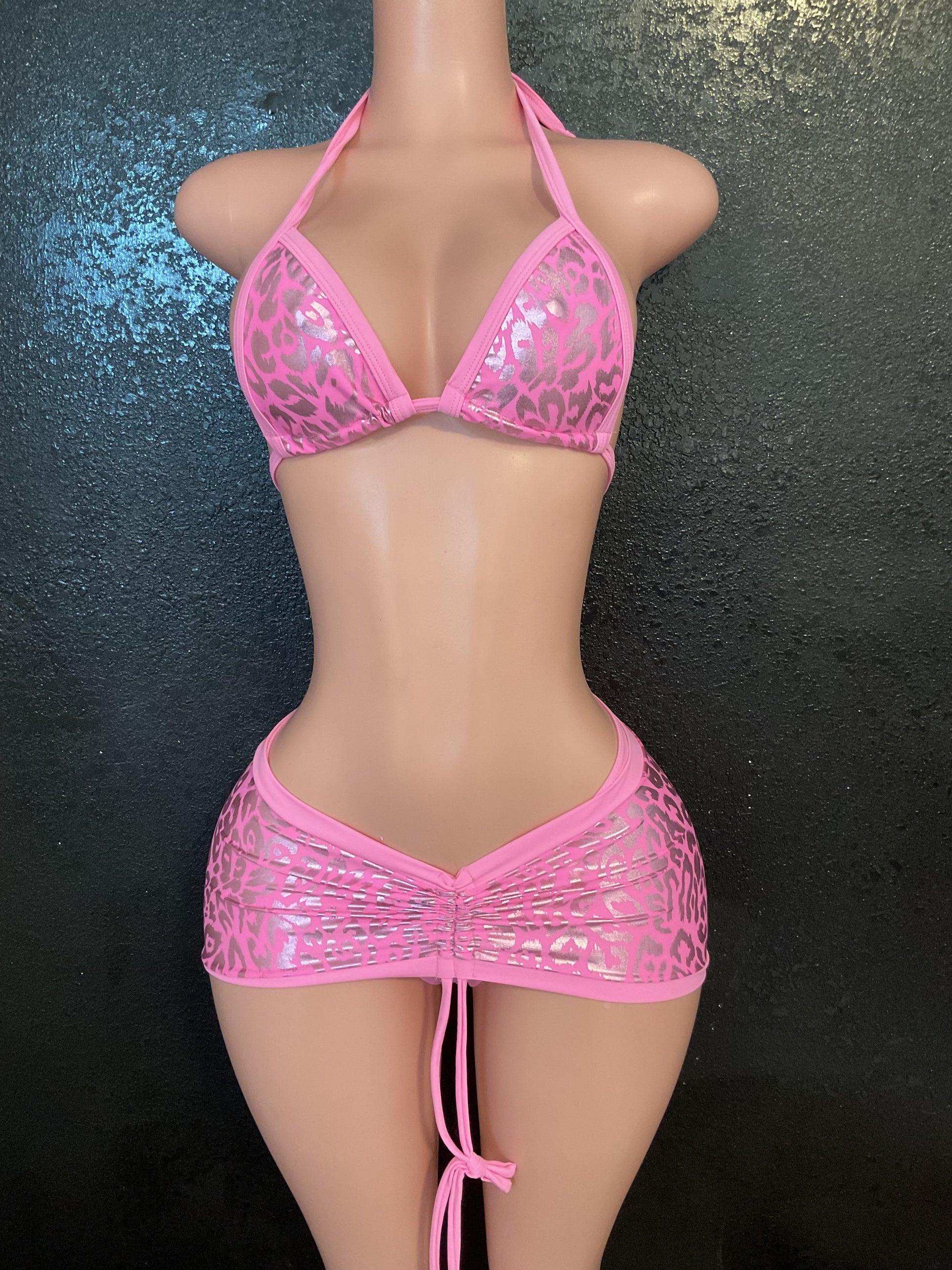 Pink leopard skirt set