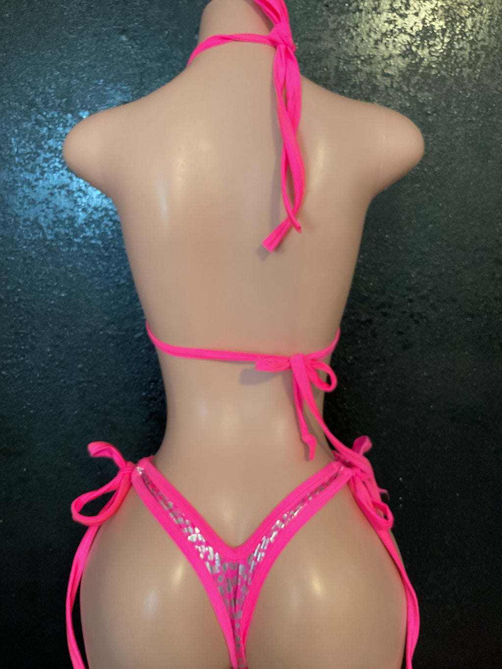 Ruffle thong set