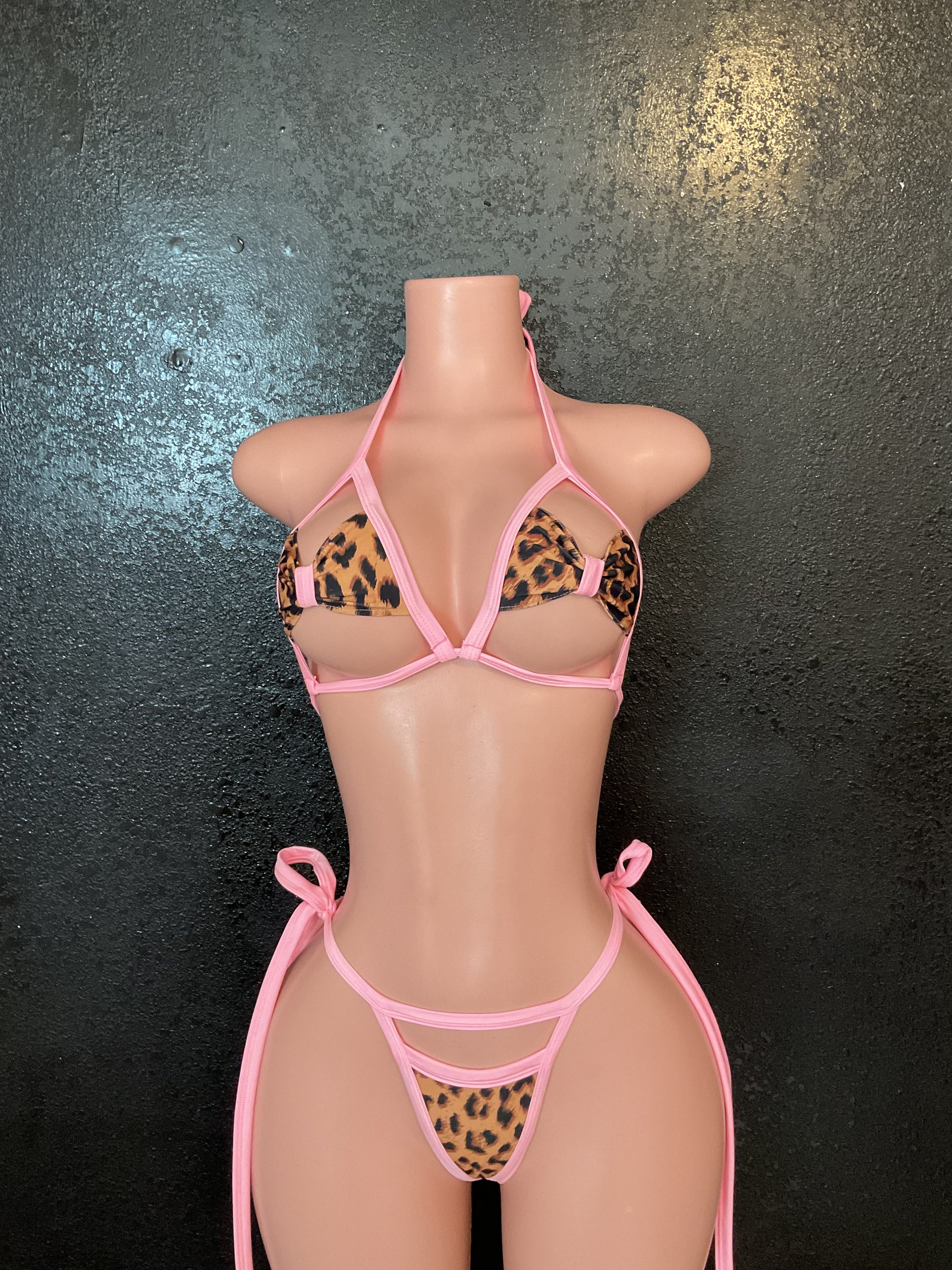 Bow leopard g string bikini