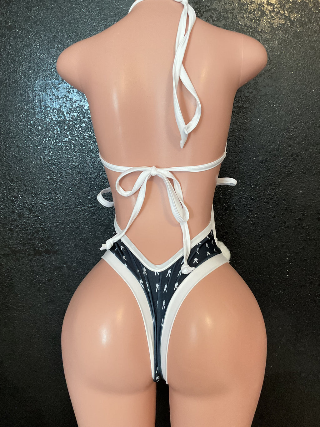 High waist Pom Pom set
