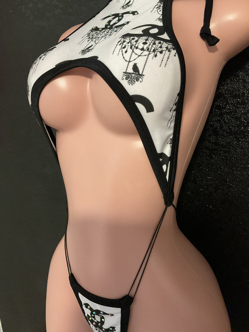 Sling one piece