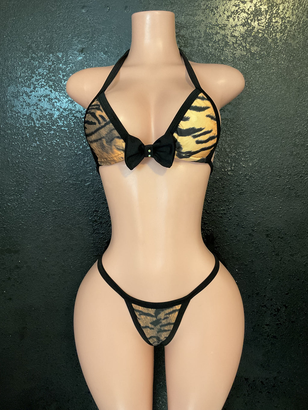 Micro scrunch butt or thong