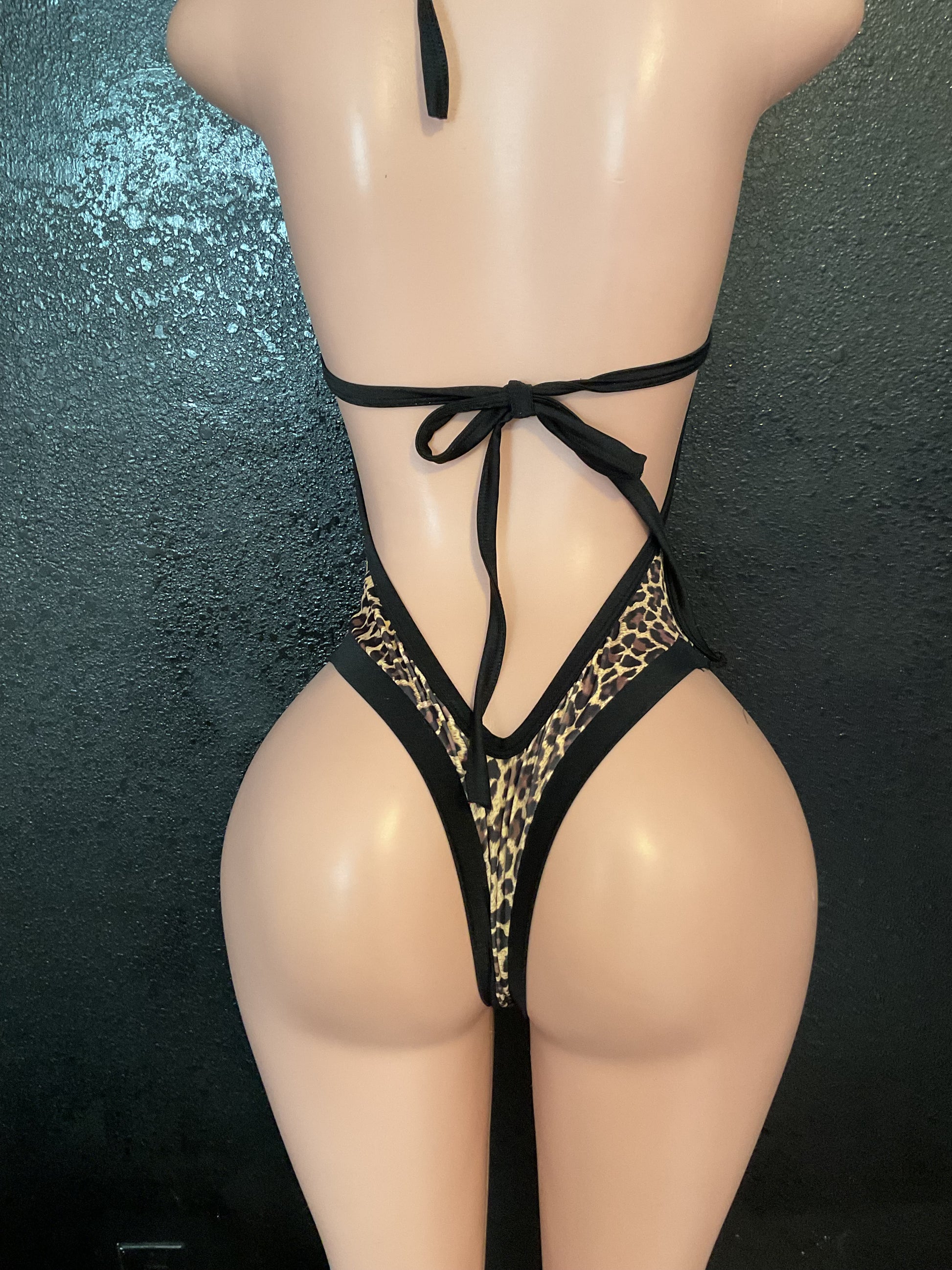 Ruffle leopard one piece