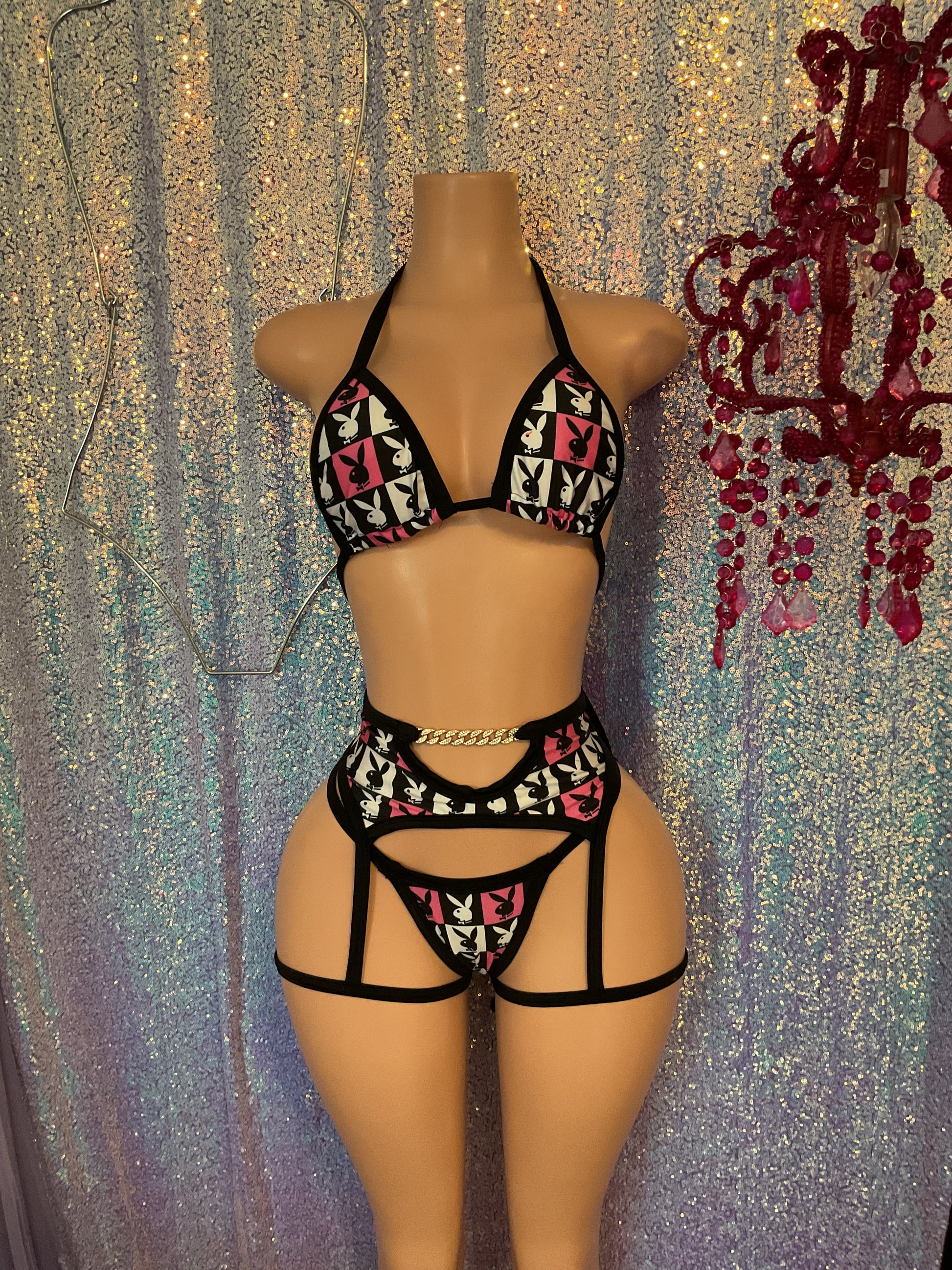 Garter set