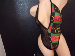 One-piece G-string with w/glitter mesh